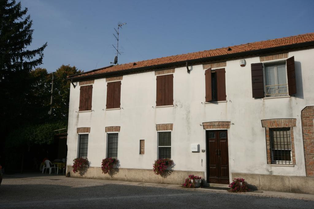 Corte Posta B&B Mântua Exterior foto